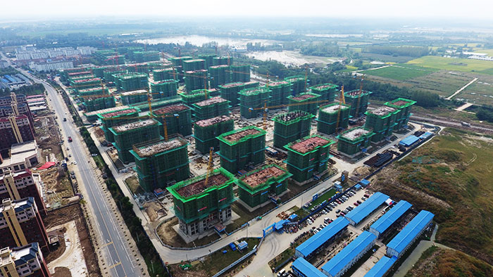 星空体育app下载入口:关注经济稳步的增长中的不确定性和新情况